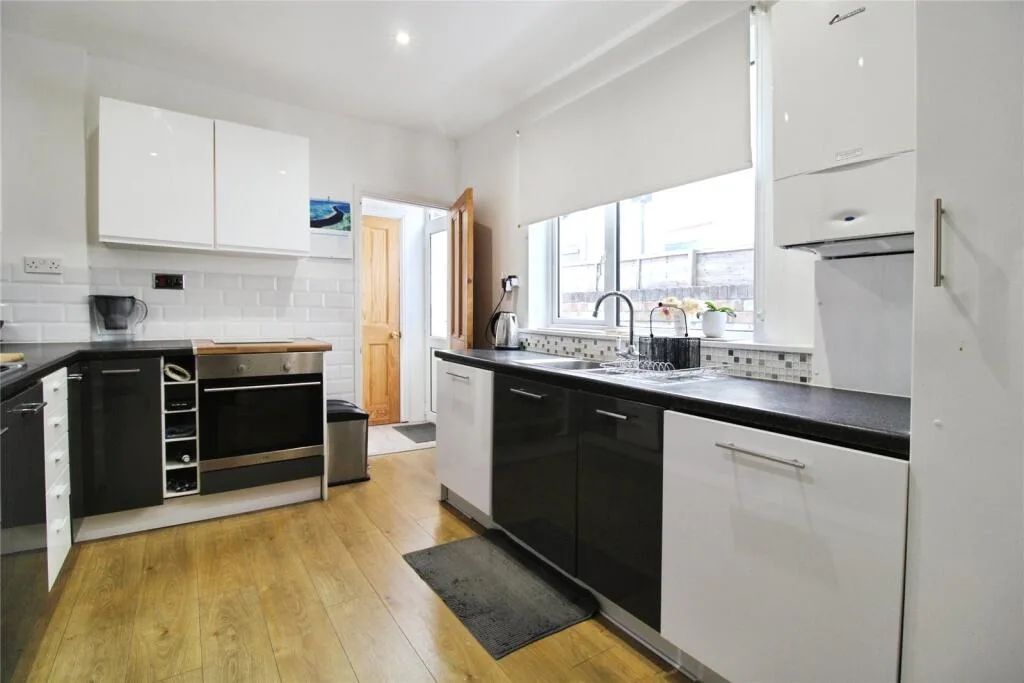 3 bedroom terraced house for rent