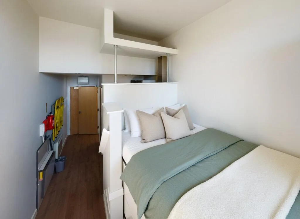 Studio flat for rent