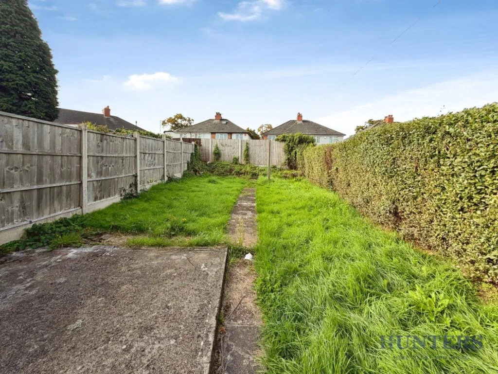 2 bedroom end of terrace house for rent