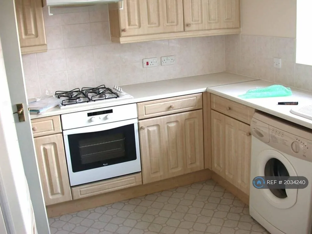 3 bedroom detached house for rent