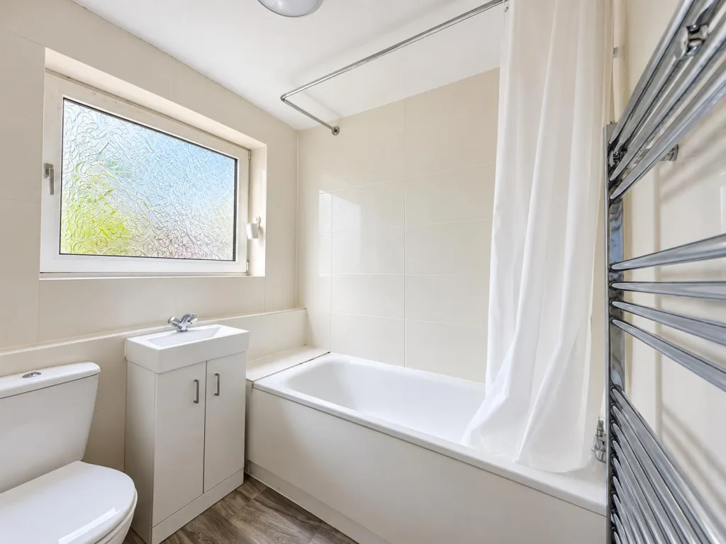 4 bedroom house for rent