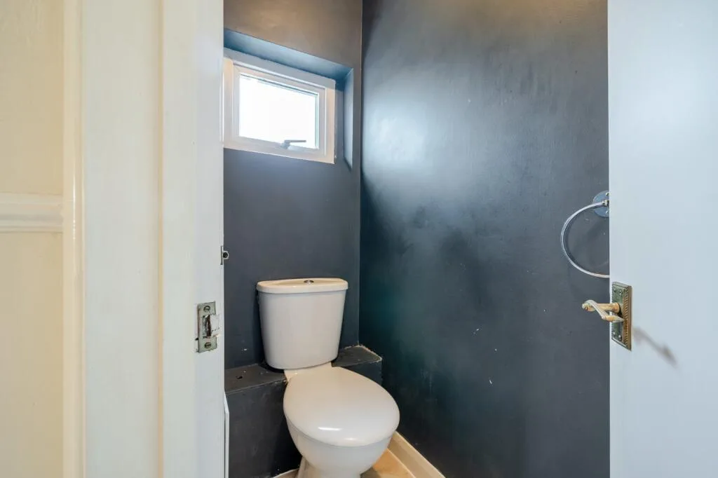 4 bedroom semi-detached house for rent