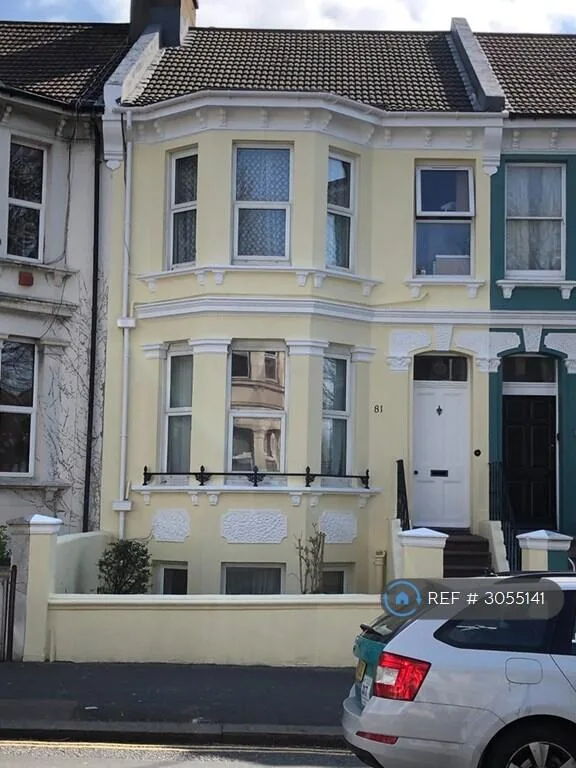 Studio flat for rent