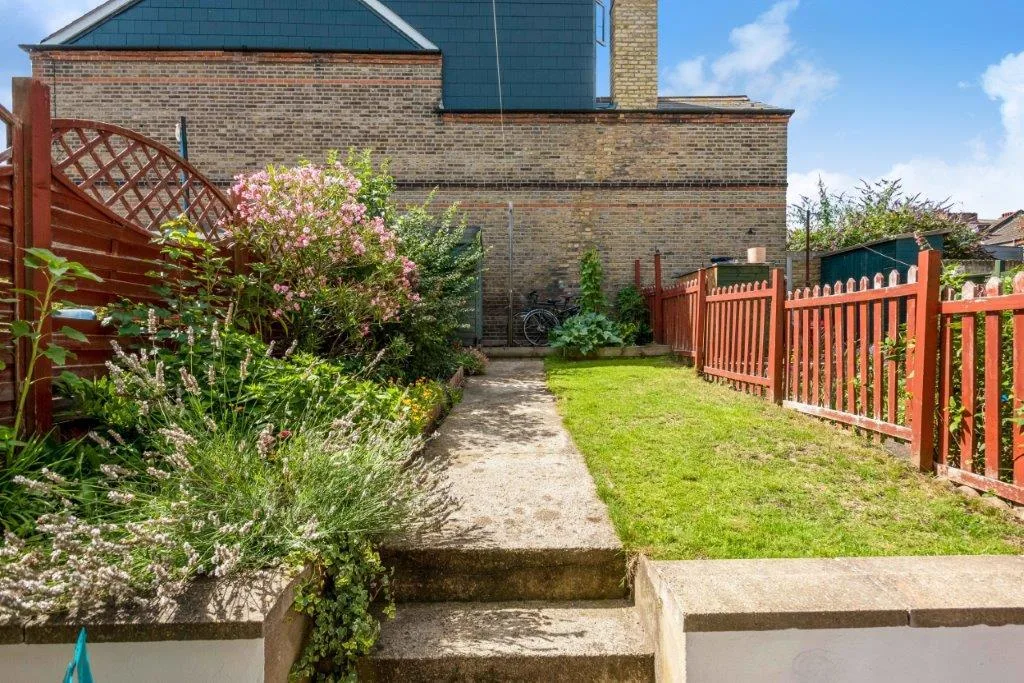 2 bedroom terraced house for rent