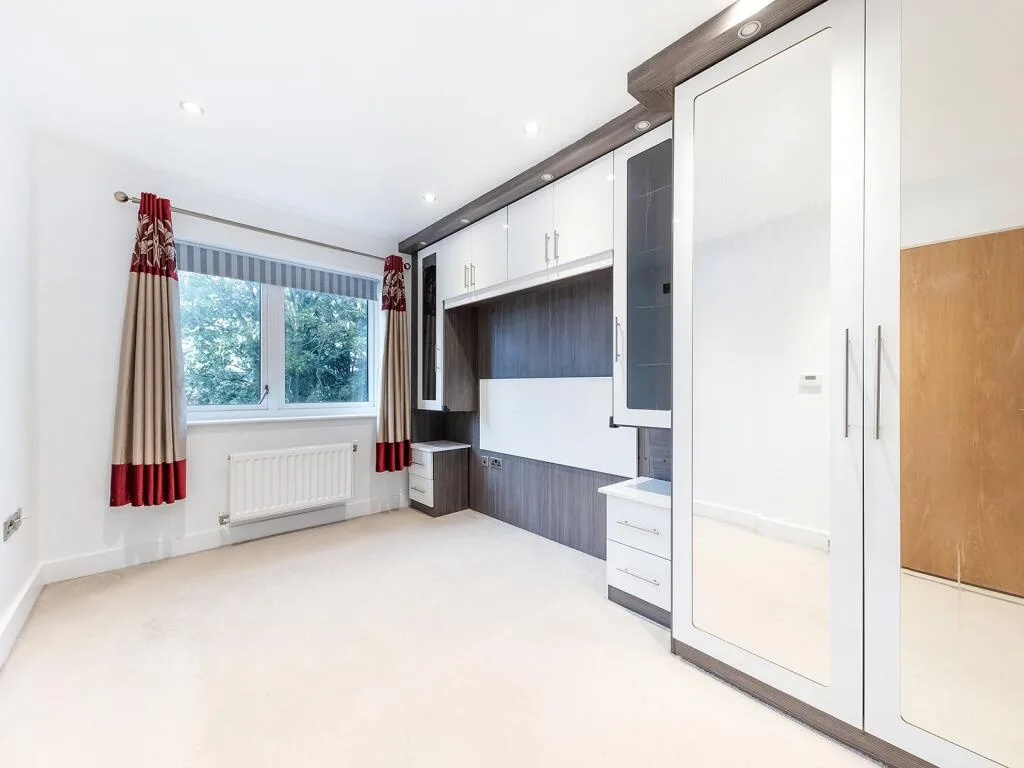 3 bedroom town house for rent