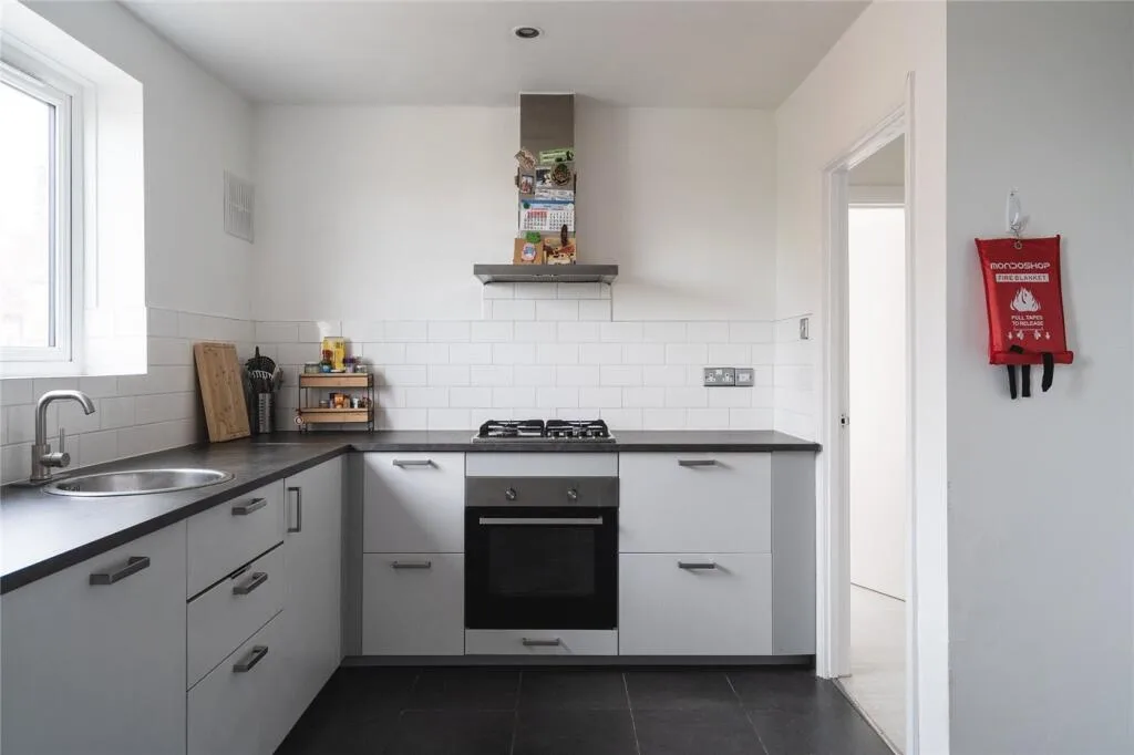 4 bedroom apartment for rent