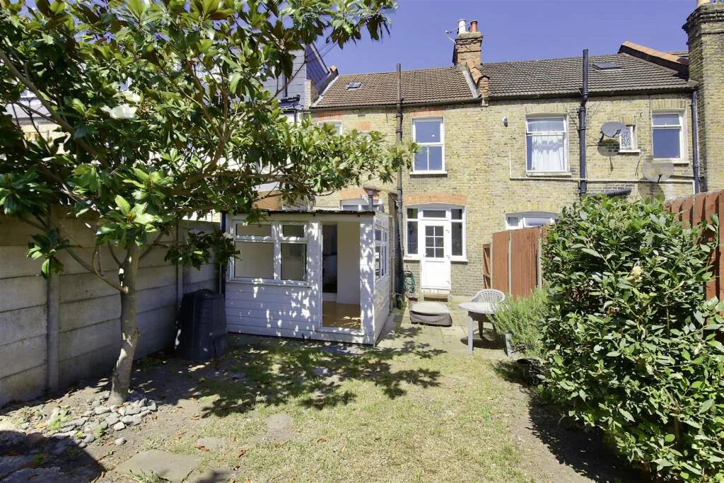 3 bedroom terraced house for rent