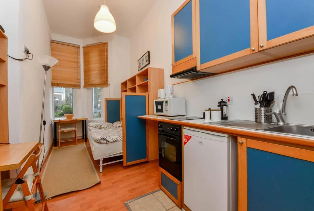 Studio flat for rent