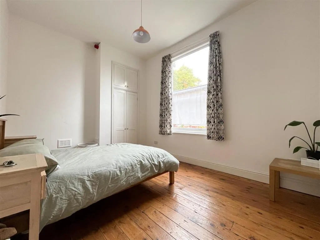 2 bedroom duplex for rent