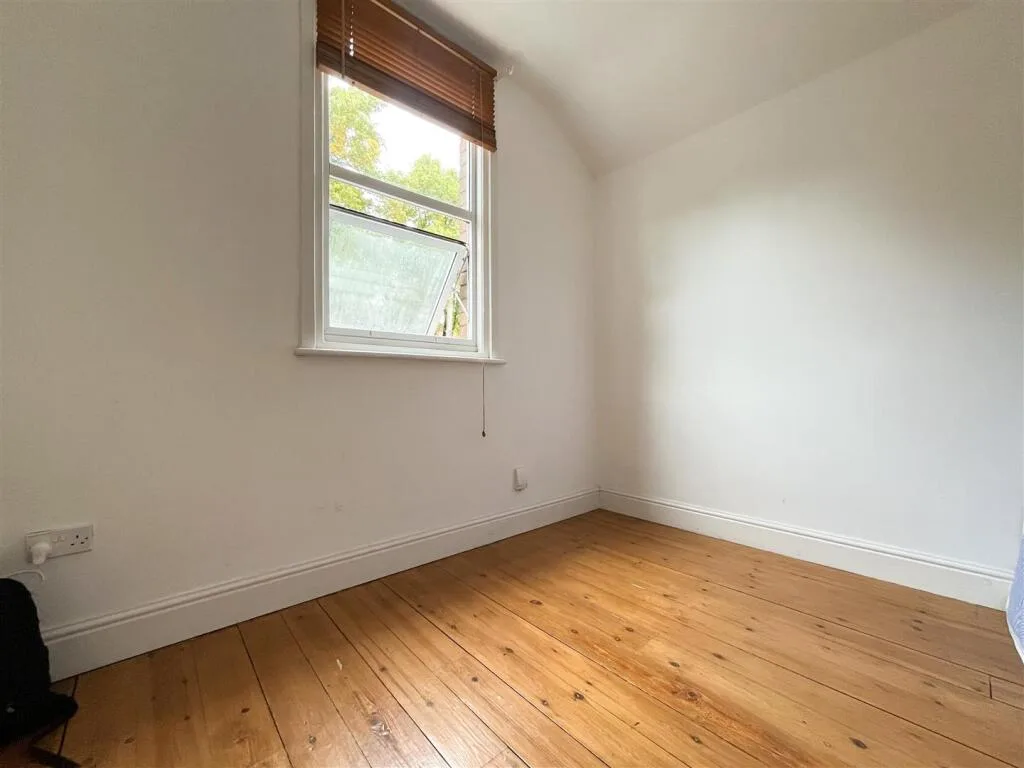 2 bedroom duplex for rent