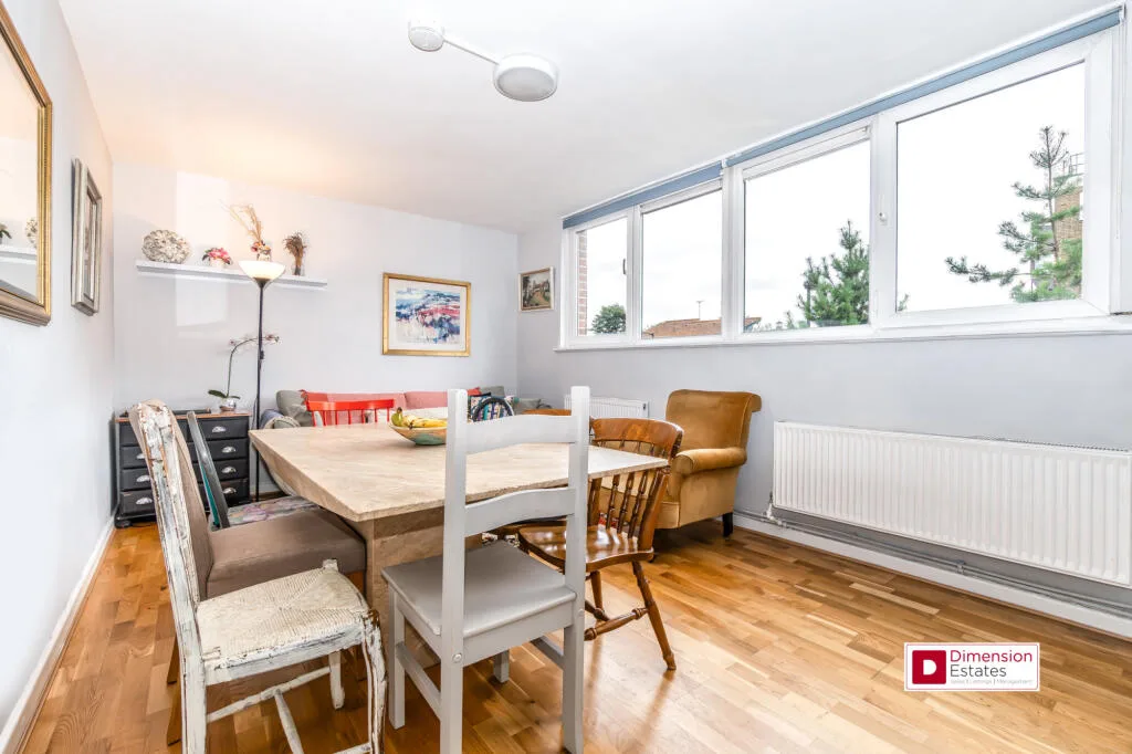4 bedroom maisonette for rent