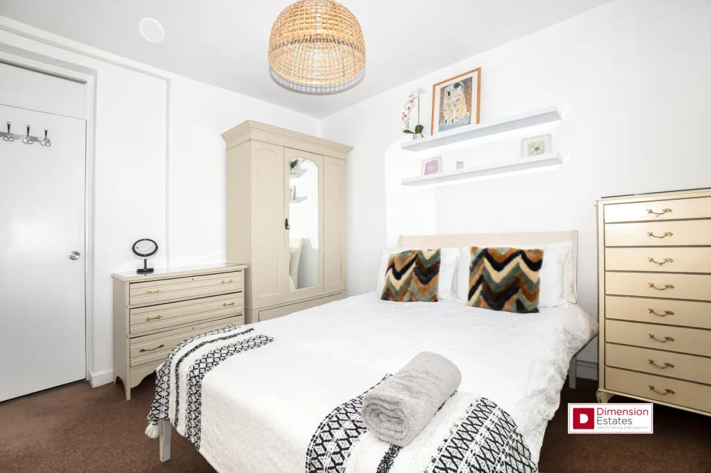 4 bedroom maisonette for rent
