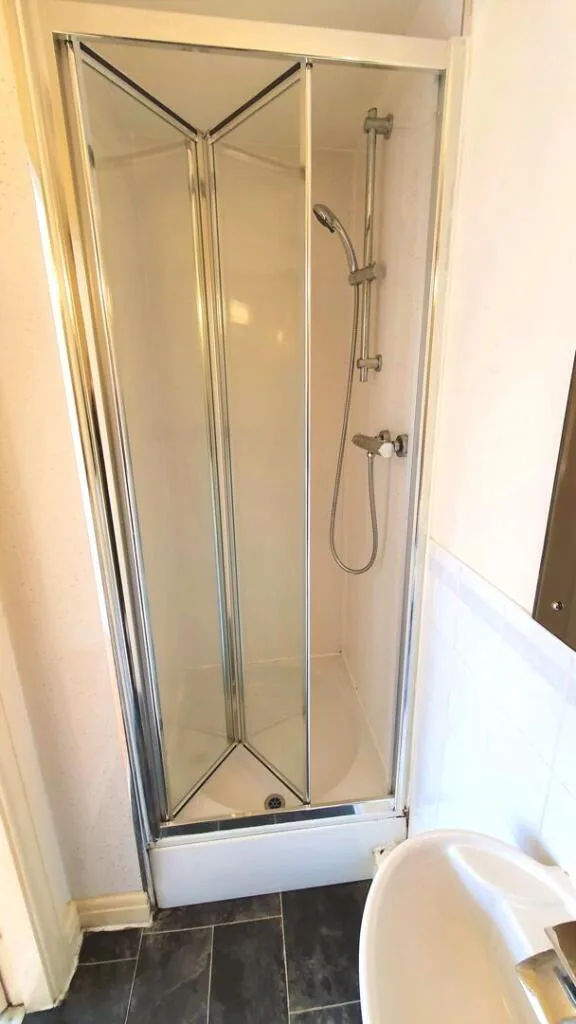 2 bedroom penthouse for rent