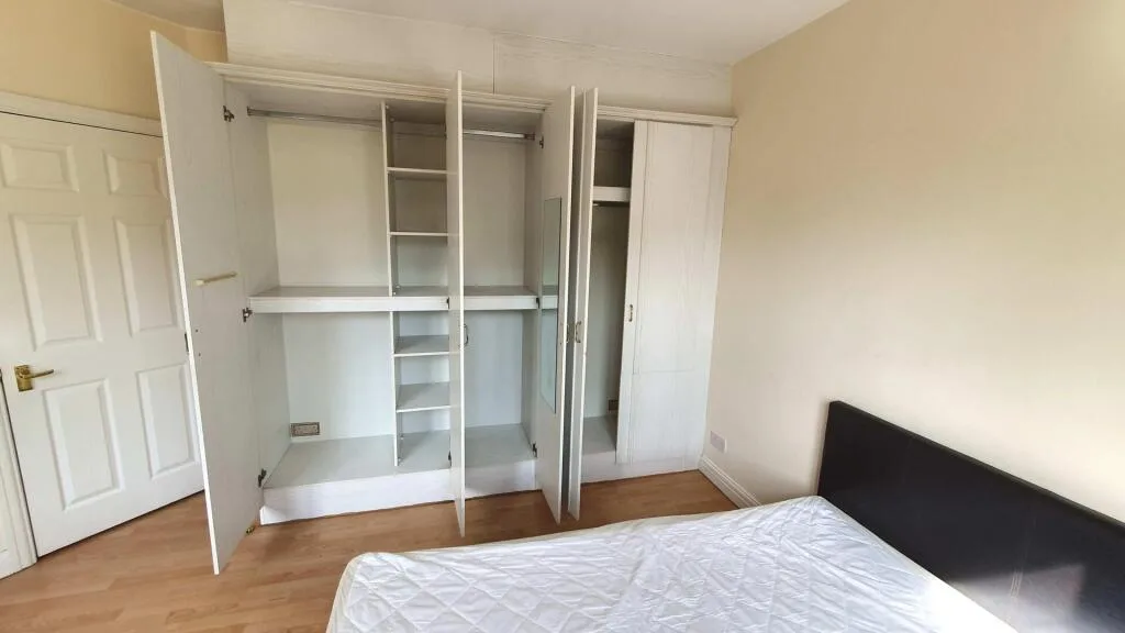 2 bedroom penthouse for rent