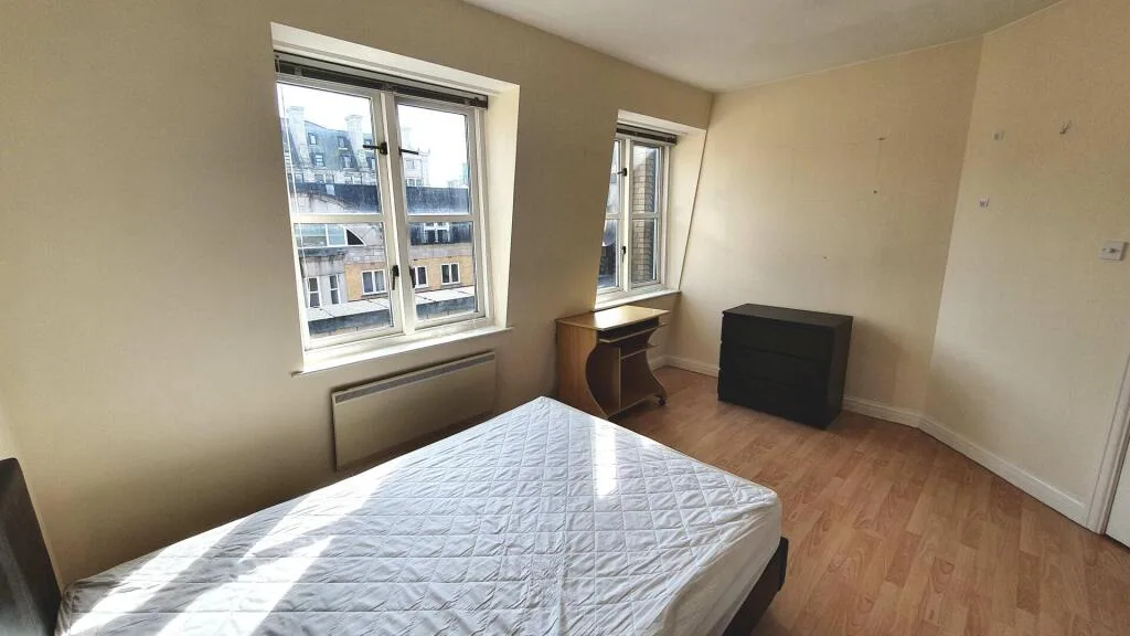 2 bedroom penthouse for rent