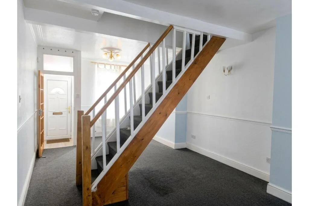 2 bedroom terraced house for rent