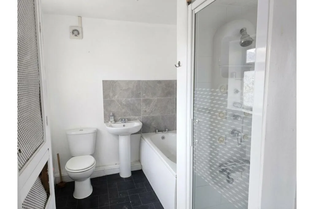 2 bedroom terraced house for rent