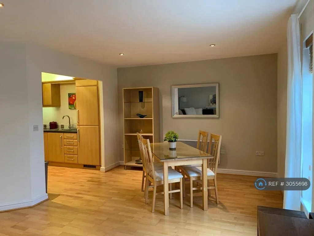 2 bedroom flat for rent