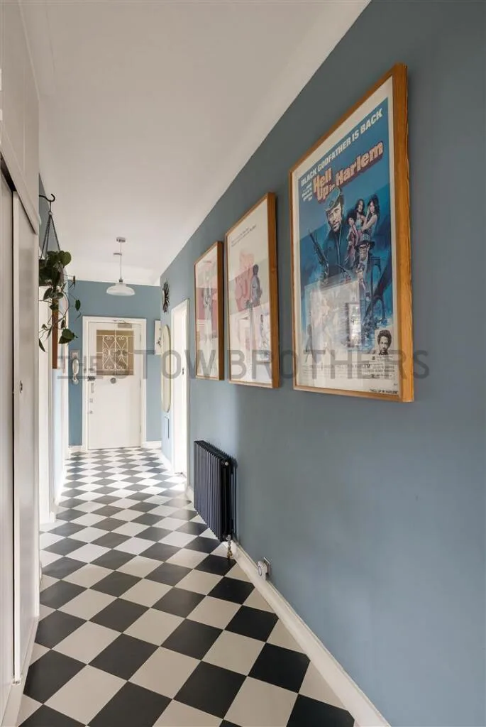 3 bedroom flat for rent