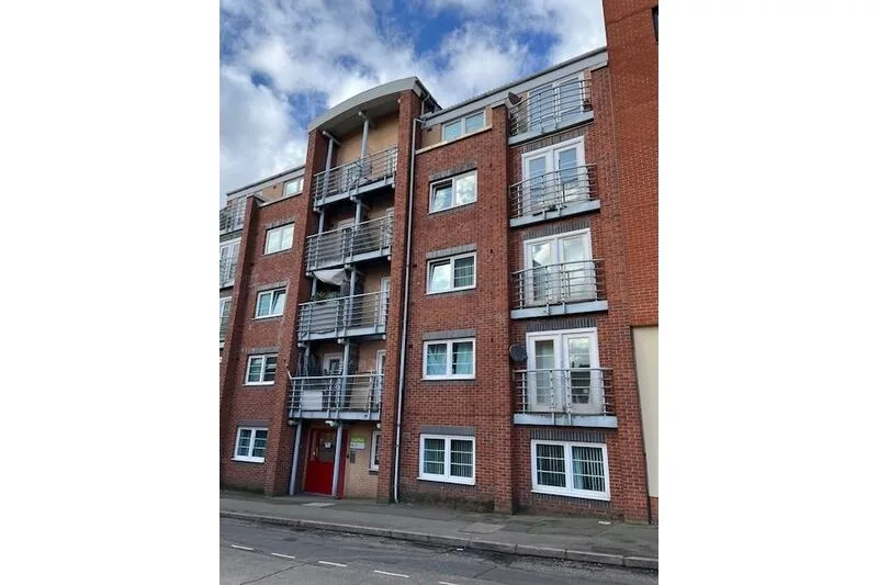 2 bedroom flat for rent