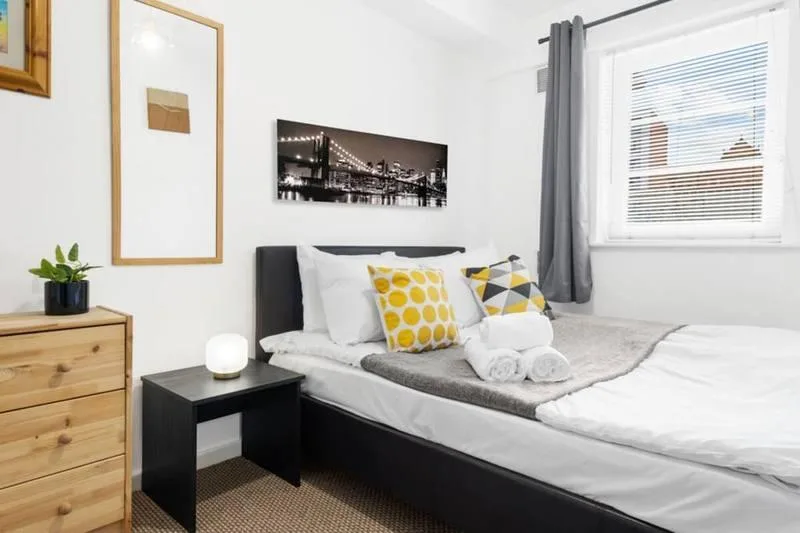 2 bedroom flat for rent
