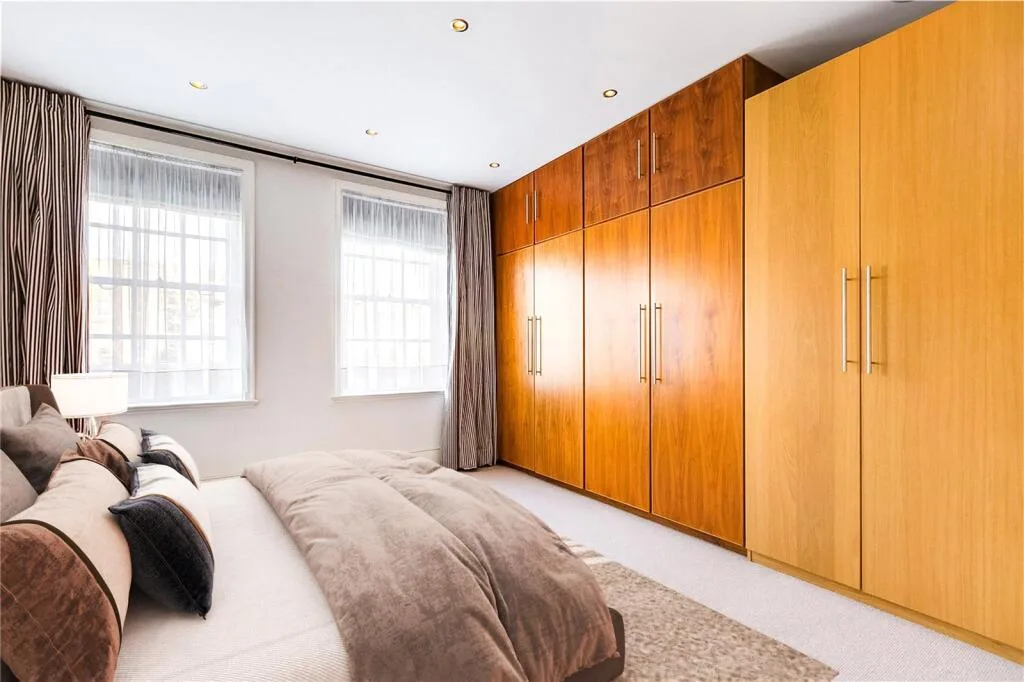 4 bedroom flat for rent