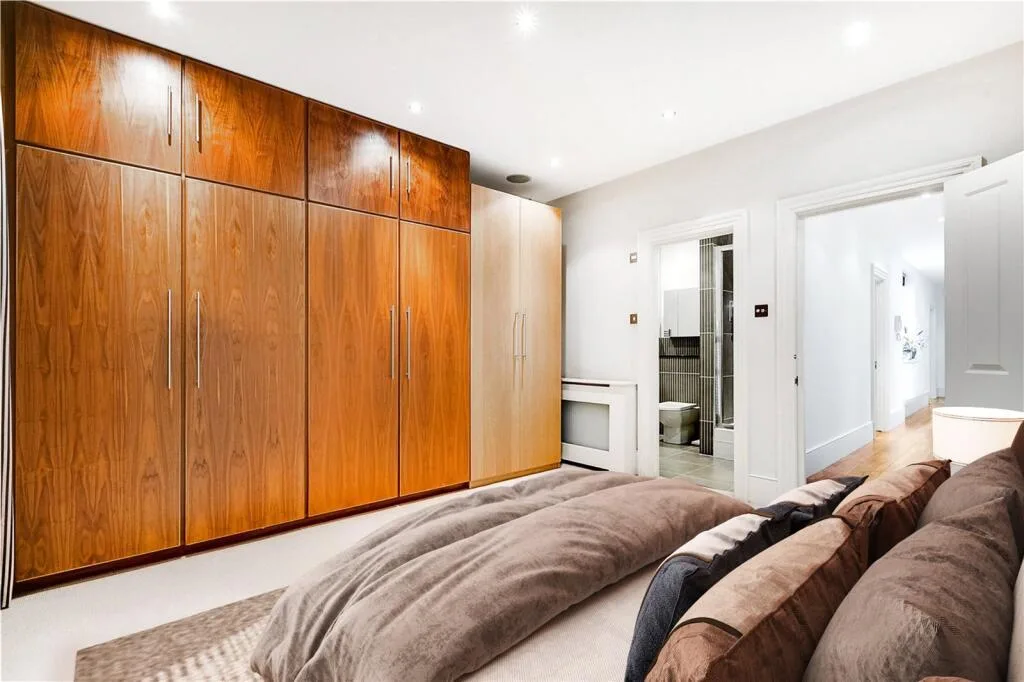 4 bedroom flat for rent