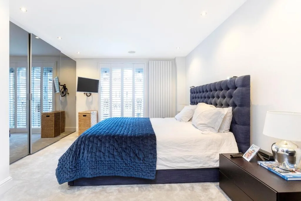 3 bedroom mews property for rent