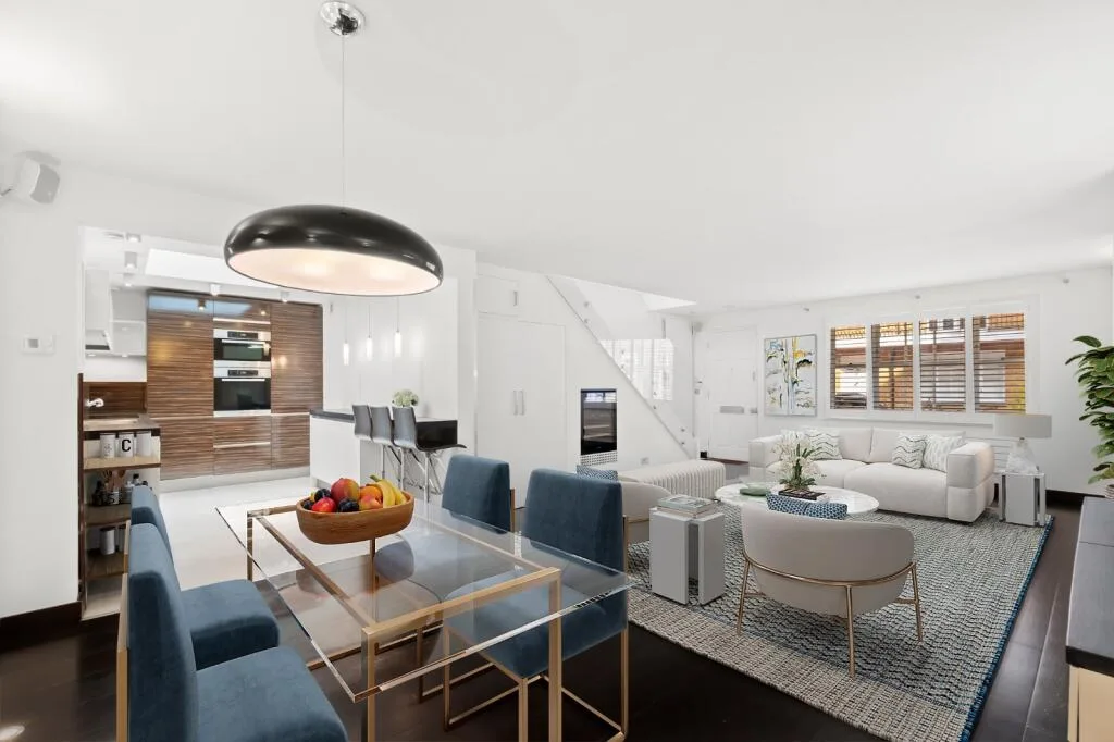 3 bedroom mews property for rent