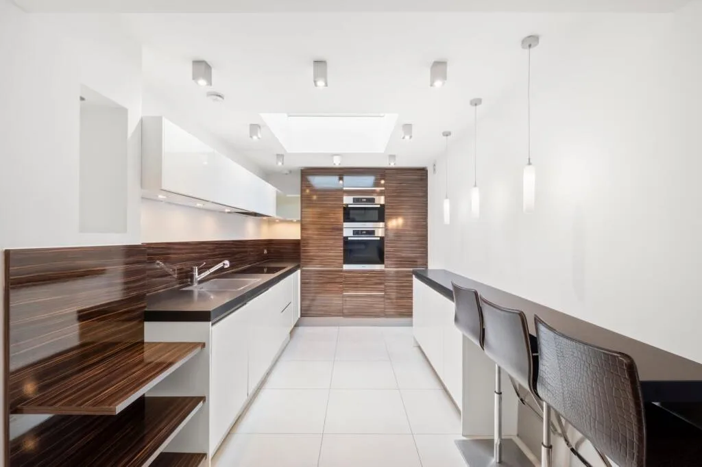 3 bedroom mews property for rent
