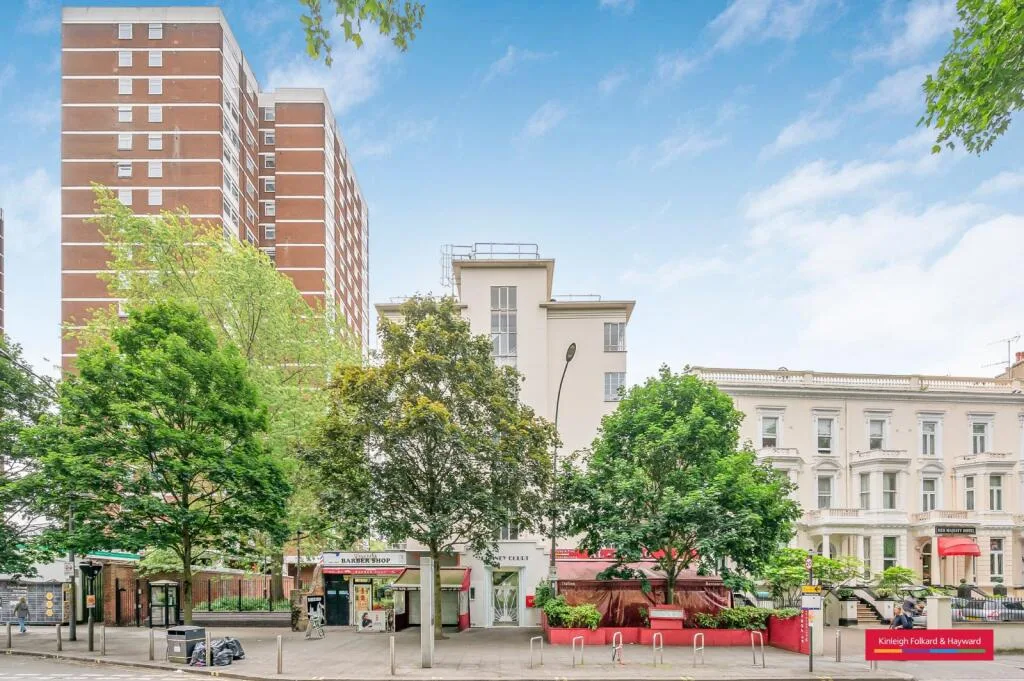 Studio flat for rent