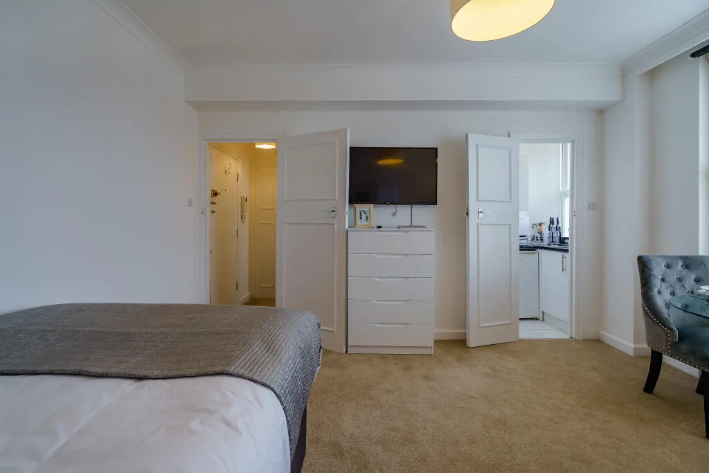 Studio apartment for rent