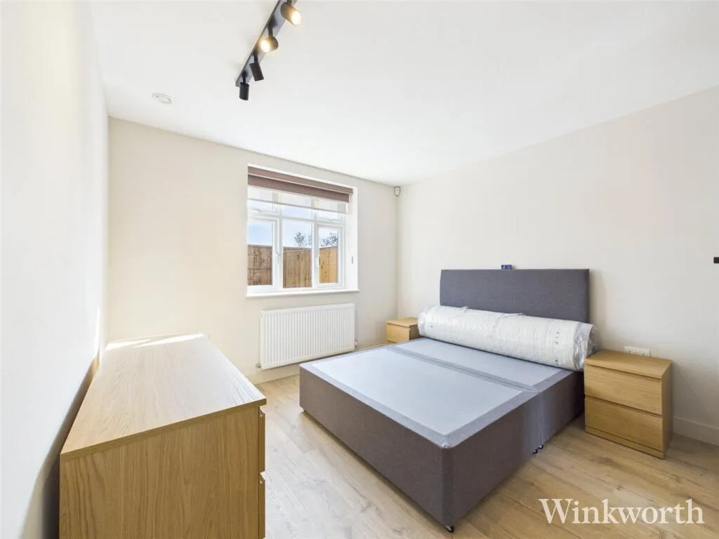 2 bedroom bungalow for rent