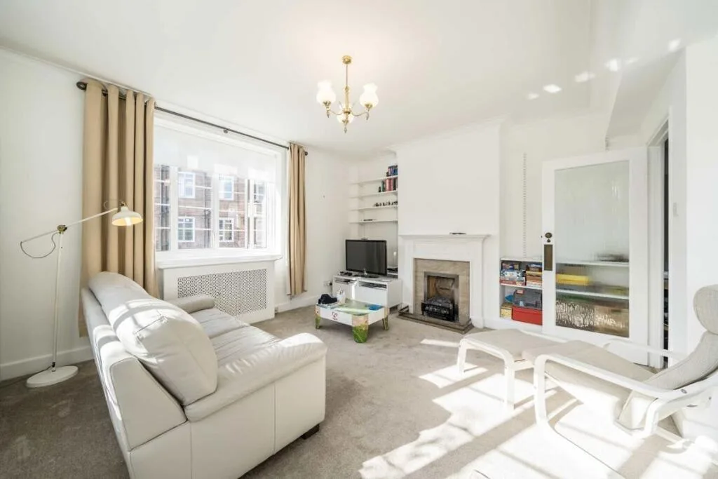 3 bedroom flat for rent