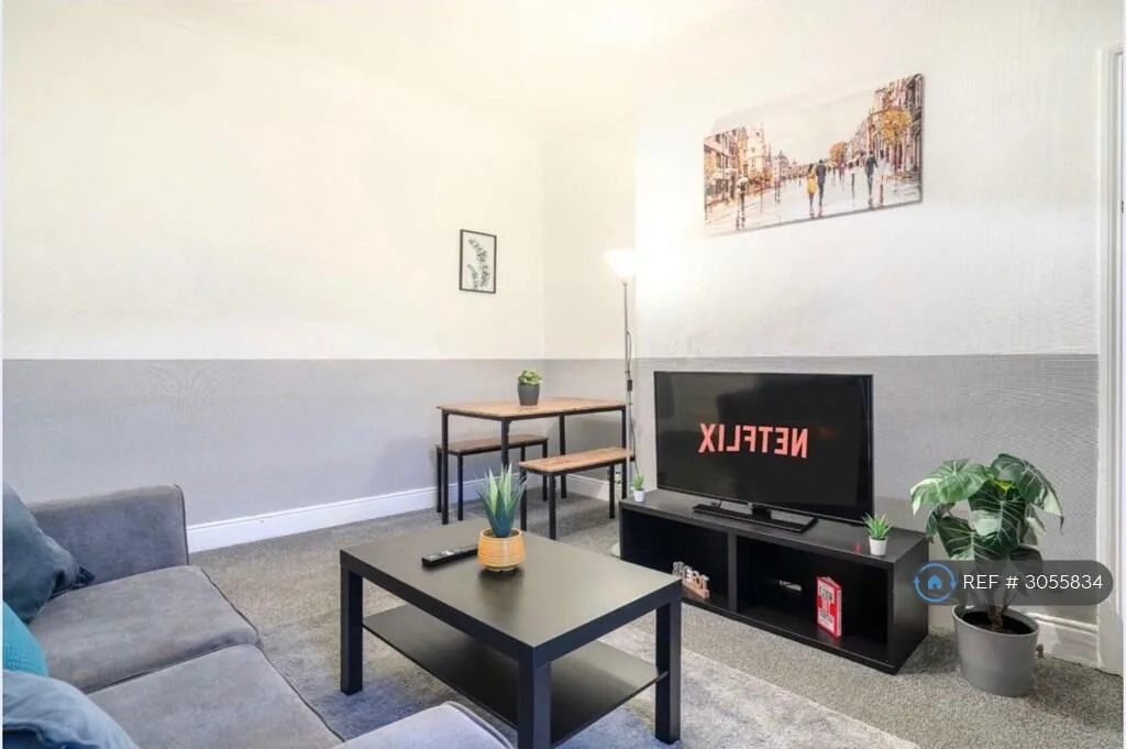 3 bedroom flat for rent