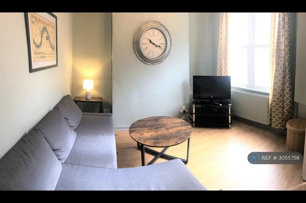 2 bedroom terraced house for rent