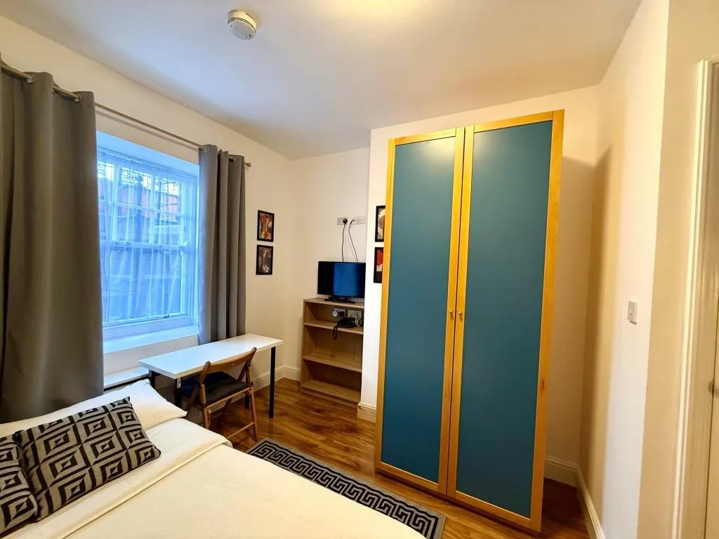Studio flat for rent