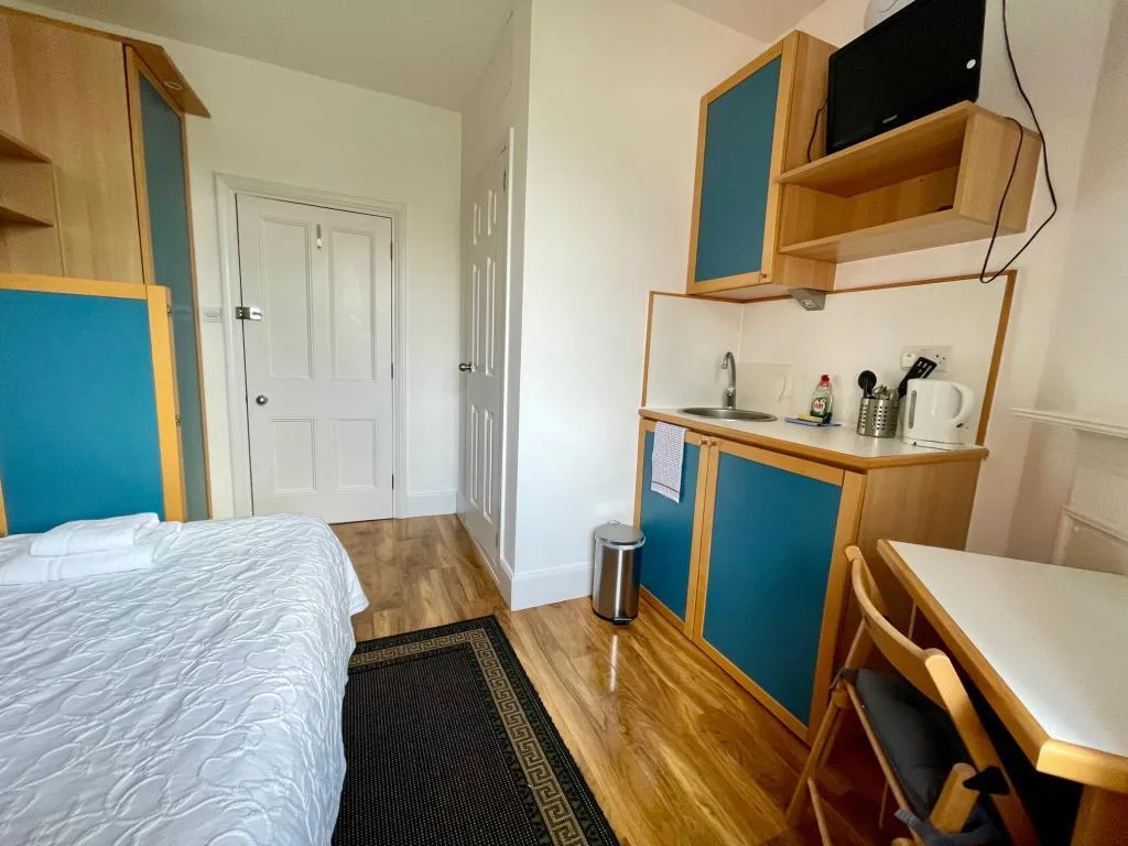 Studio flat for rent