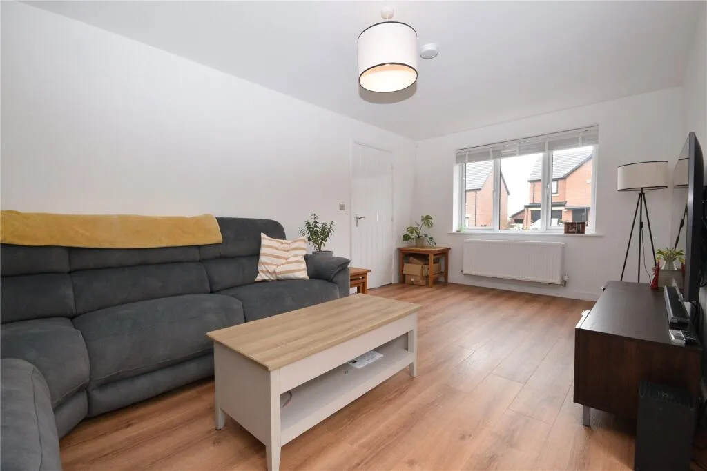3 bedroom detached house for rent