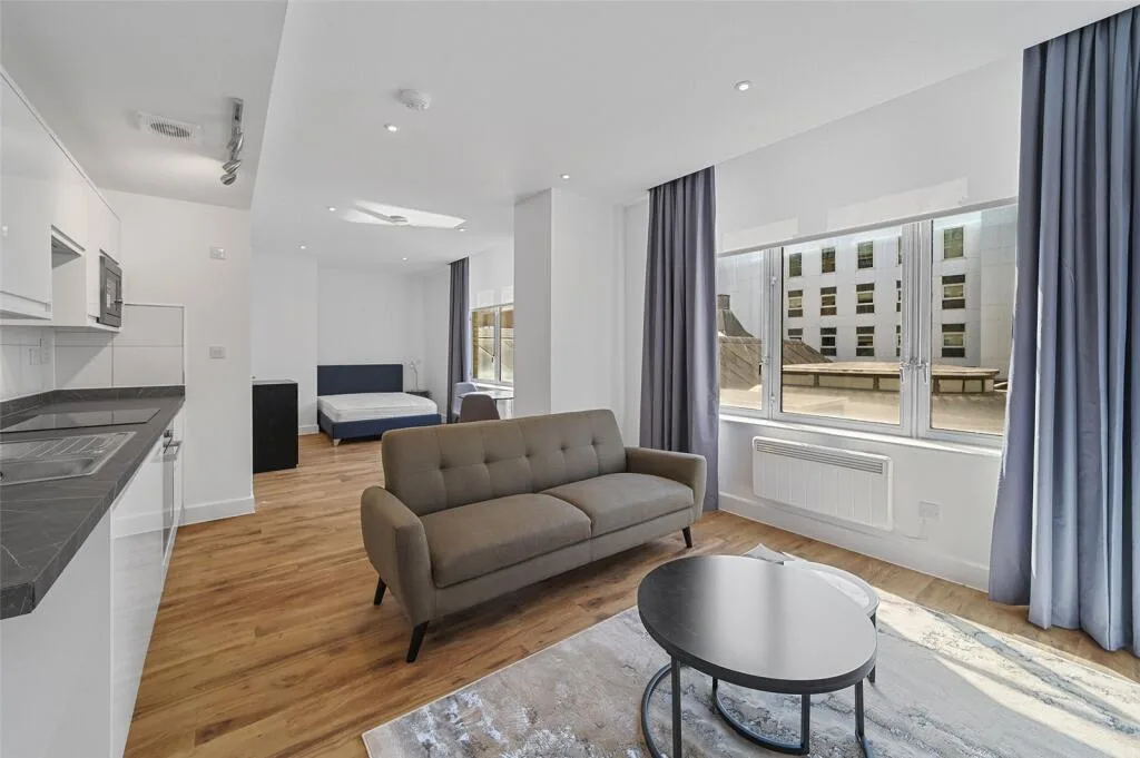 Studio apartment for rent