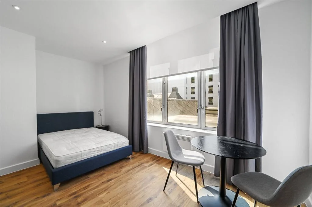 Studio apartment for rent