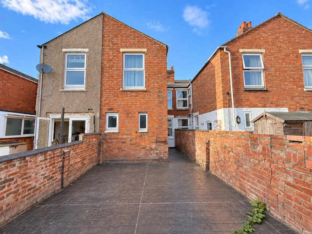 3 bedroom terraced house for rent