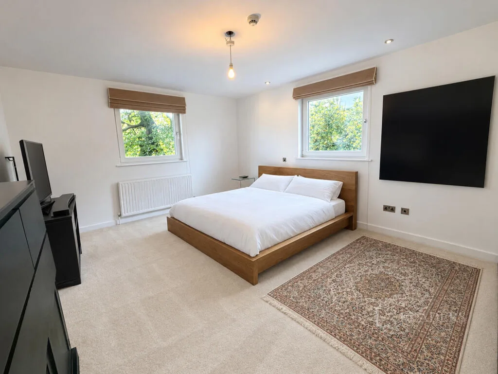 3 bedroom flat for rent