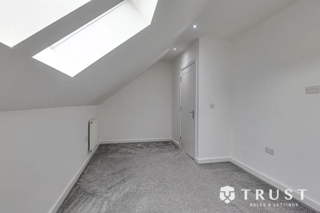 4 bedroom town house for rent