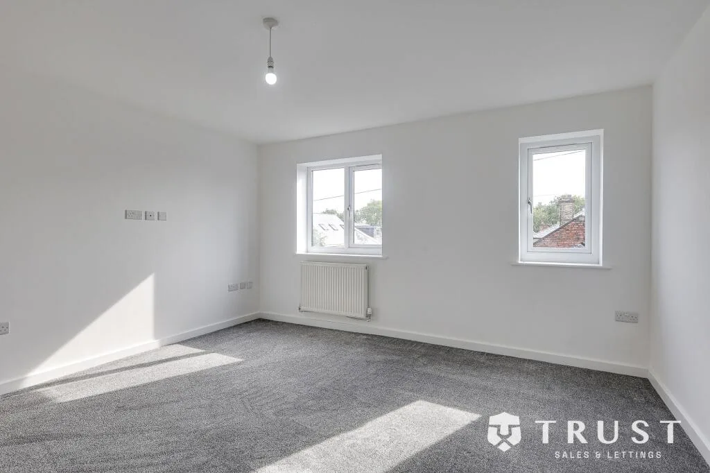 4 bedroom town house for rent