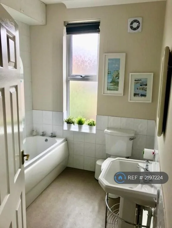 2 bedroom terraced house for rent