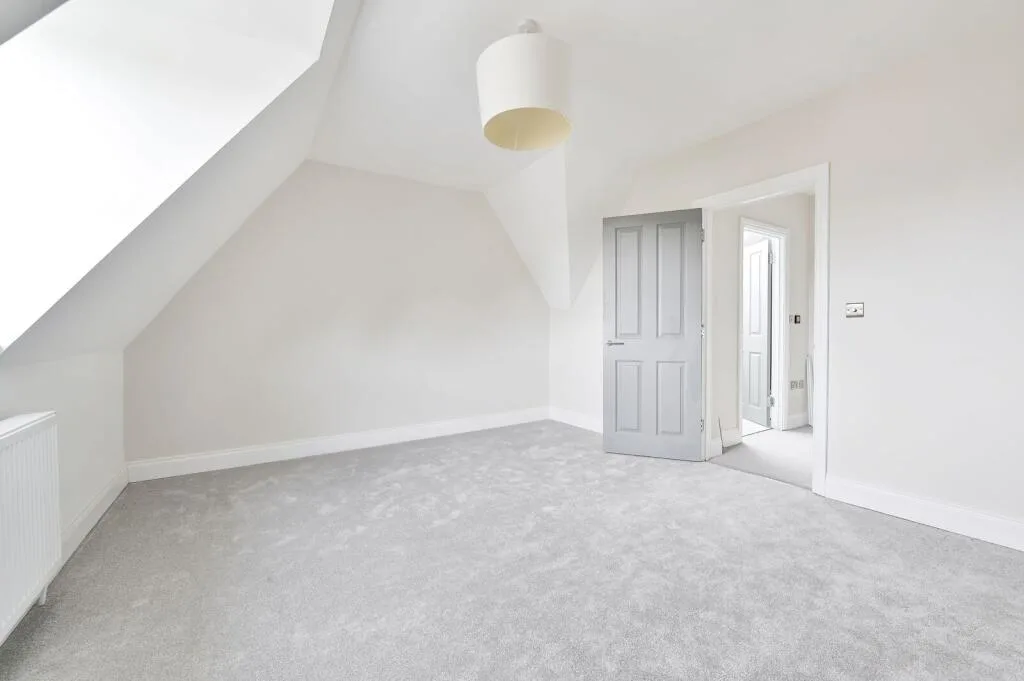 4 bedroom terraced house for rent