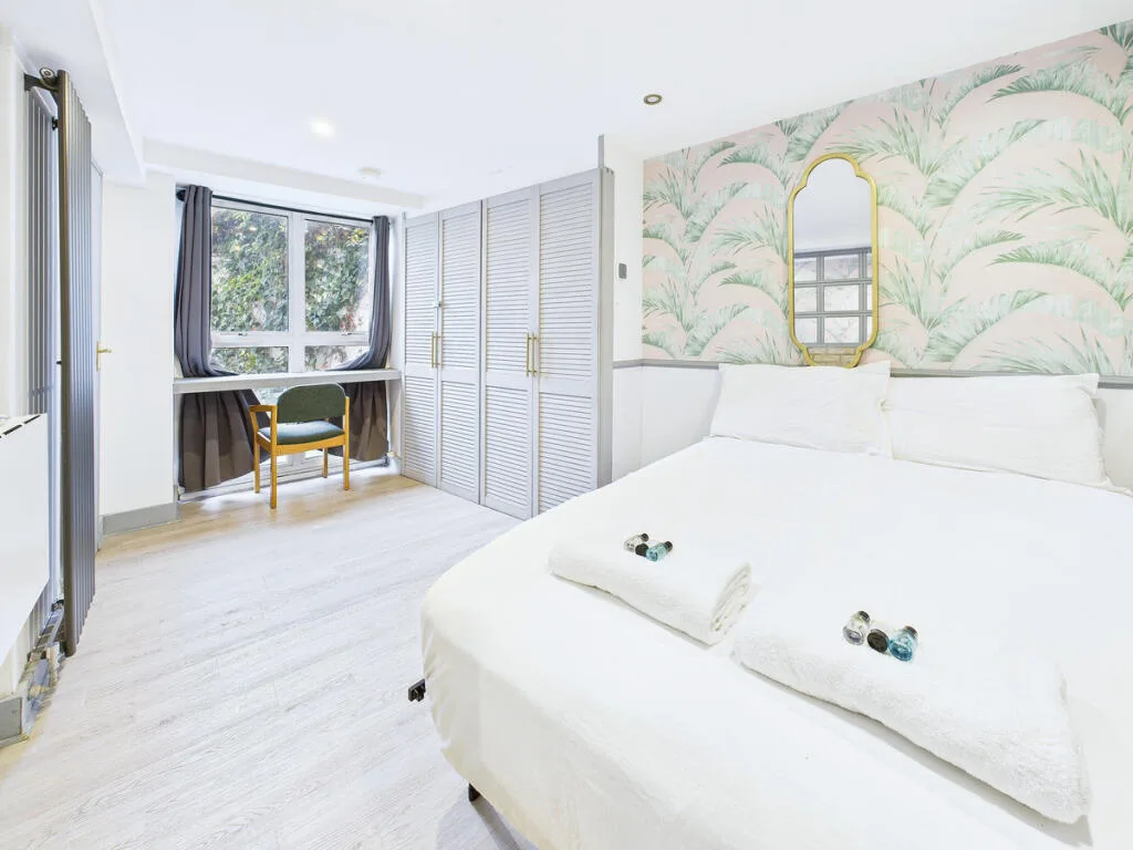 1 bedroom maisonette for rent
