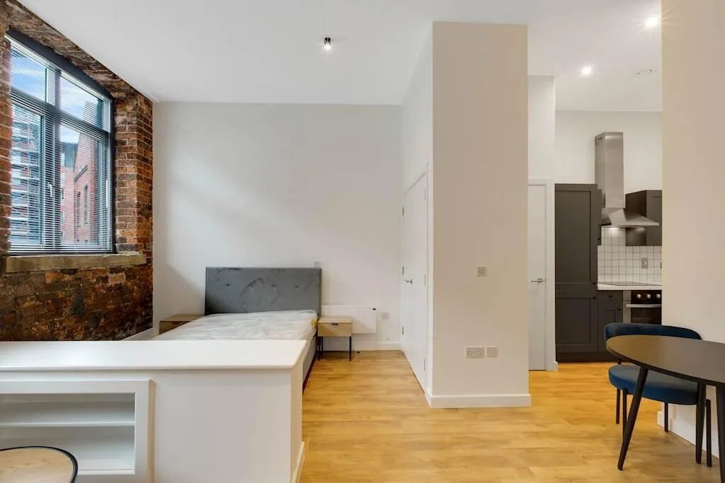Studio flat for rent