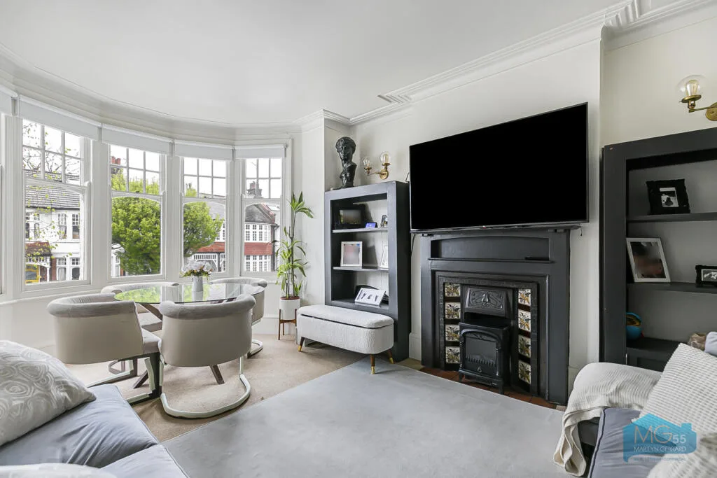 3 bedroom apartment for rent